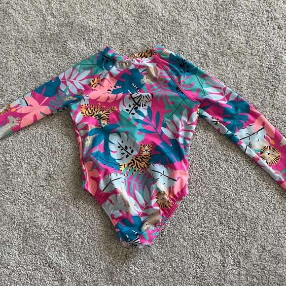 Animal prints Wonder Nation long sleeve swimsuit 18 month - Picture 3 of 3